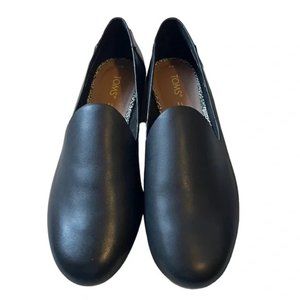 TOMS Darcy Flat Black Leather, Size 9